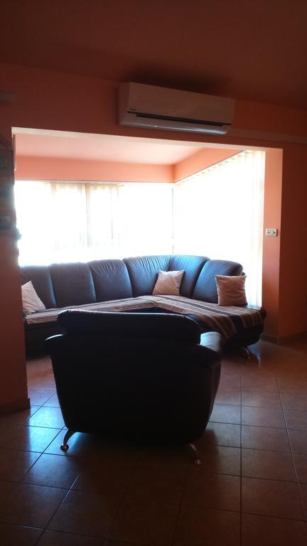 Appartamento Swiss Holiday Spalato Esterno foto